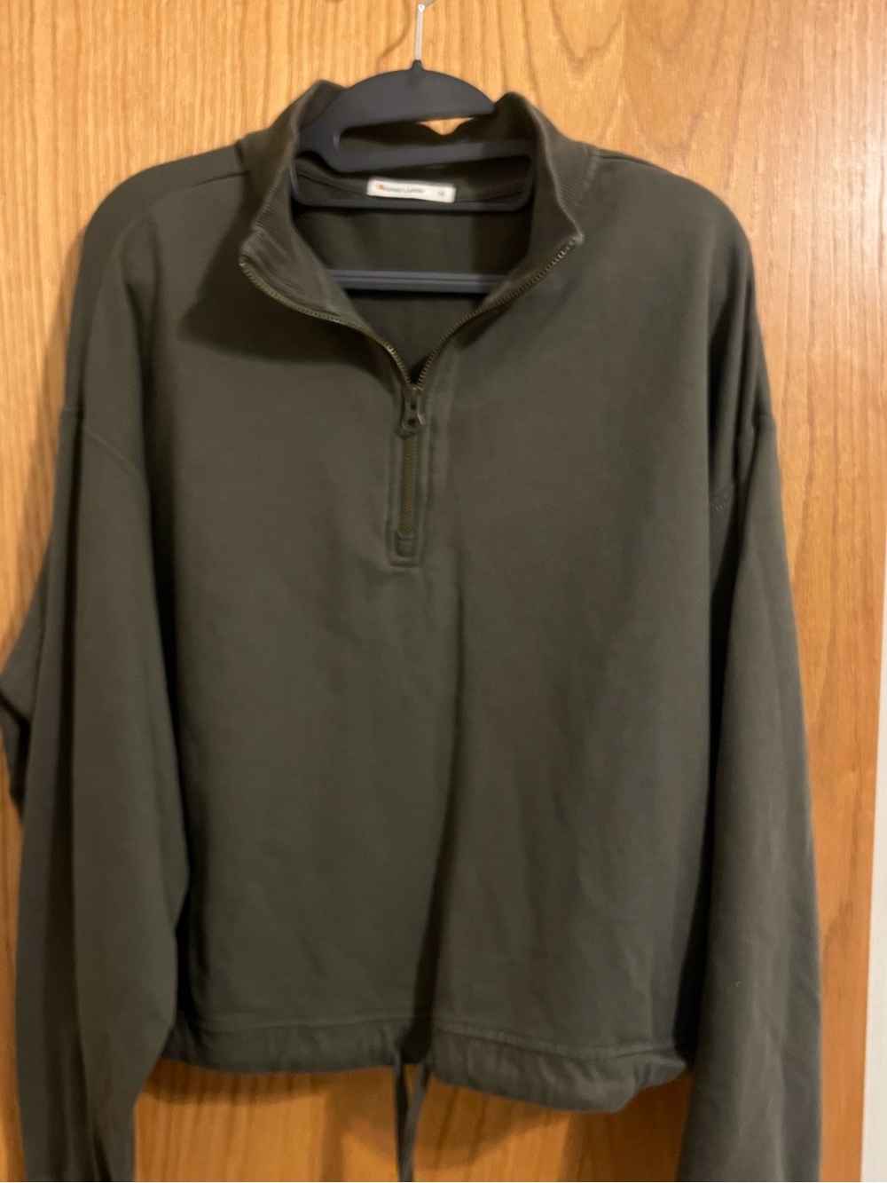 Marine Layer Rory Quarter Zip
Sweatshirt - Picture 4 of 8